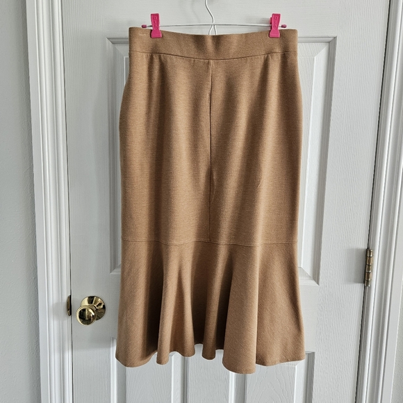 NWOT Lands End Ponte Knit Trumpet Flare Midi Skirt - Picture 5 of 9